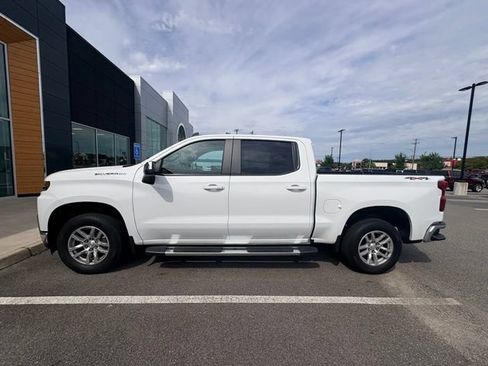 Used 2020 Chevrolet Silverado 1500 LT w/ All-Star Edition AWD/4WD image 2