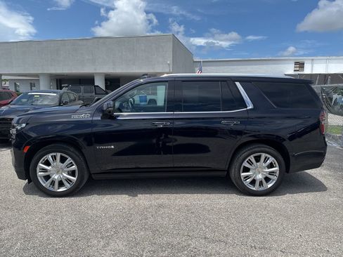 Used 2023 Chevrolet Tahoe High Country image 14