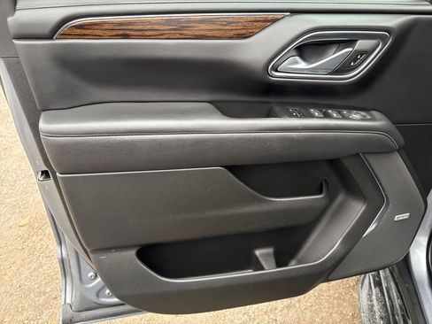 Used 2022 Chevrolet Suburban Premier w/ Max Trailering Package image 10