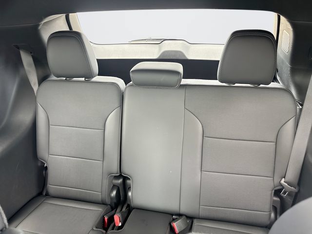 Used 2026 Buick Enclave Preferred FWD image 23