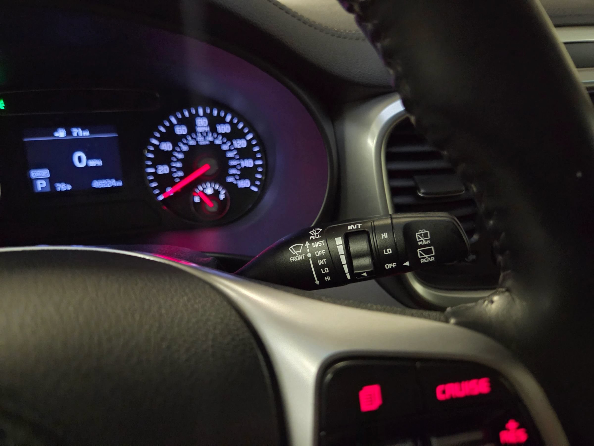 Used 2020 Kia Sorento S FWD image 21