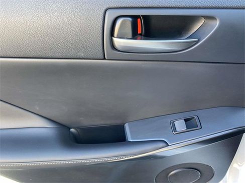 Used 2022 Lexus IS 350 F Sport image 12