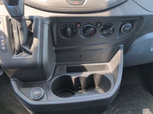 Used 2018 Ford Transit 150 130 Low Roof RWD image 9