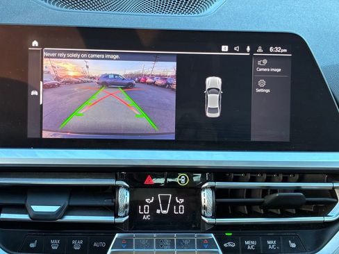Used 2019 BMW 330i xDrive Sedan w/ Premium Package AWD/4WD image 33
