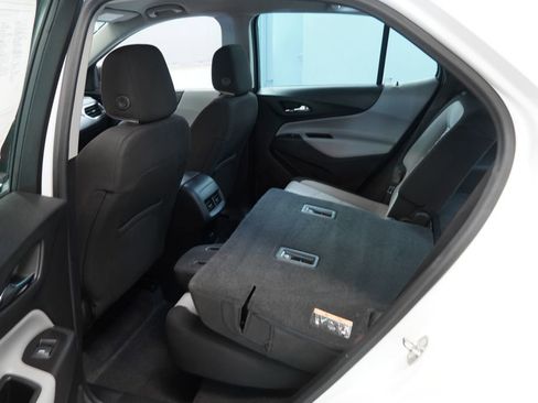 Used 2018 Chevrolet Equinox LS w/ LPO, Blackout Package FWD image 21