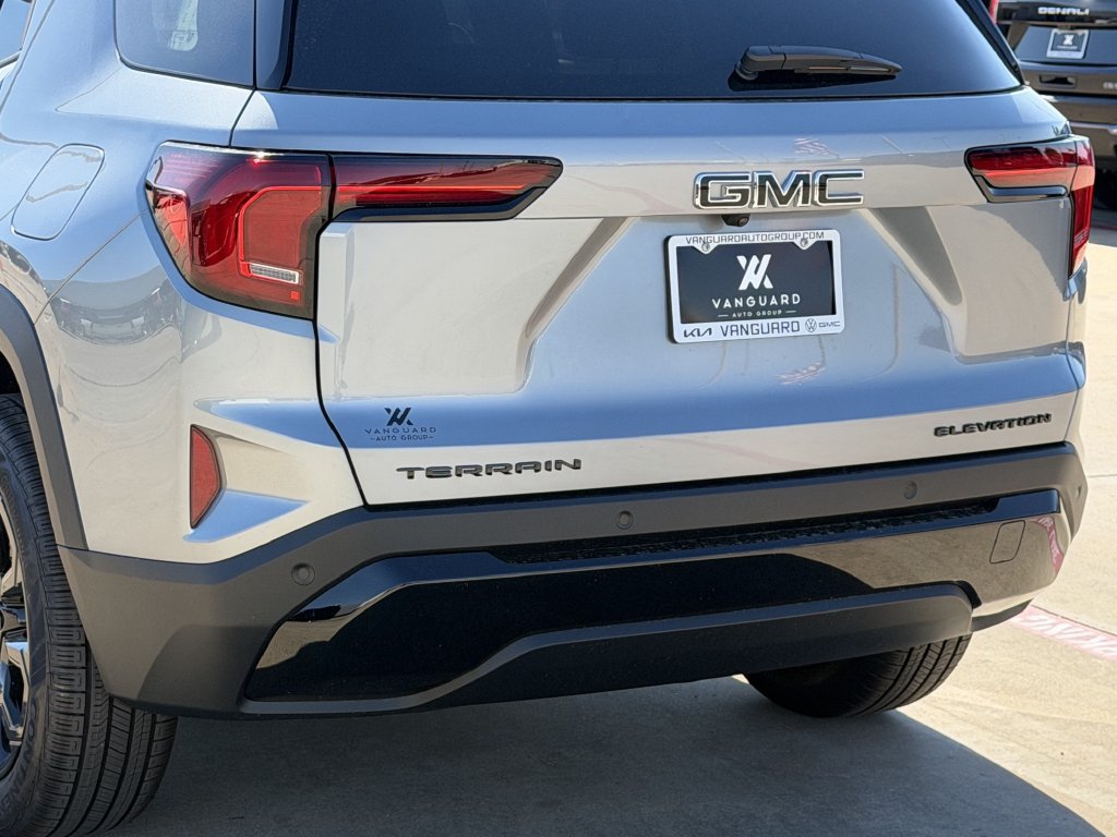 New 2027 GMC Terrain Elevation w/ Elevation Premium Package FWD image 6