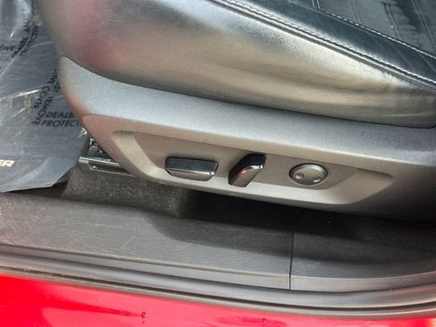 Used 2023 Mitsubishi Outlander SE Black Edition image 10