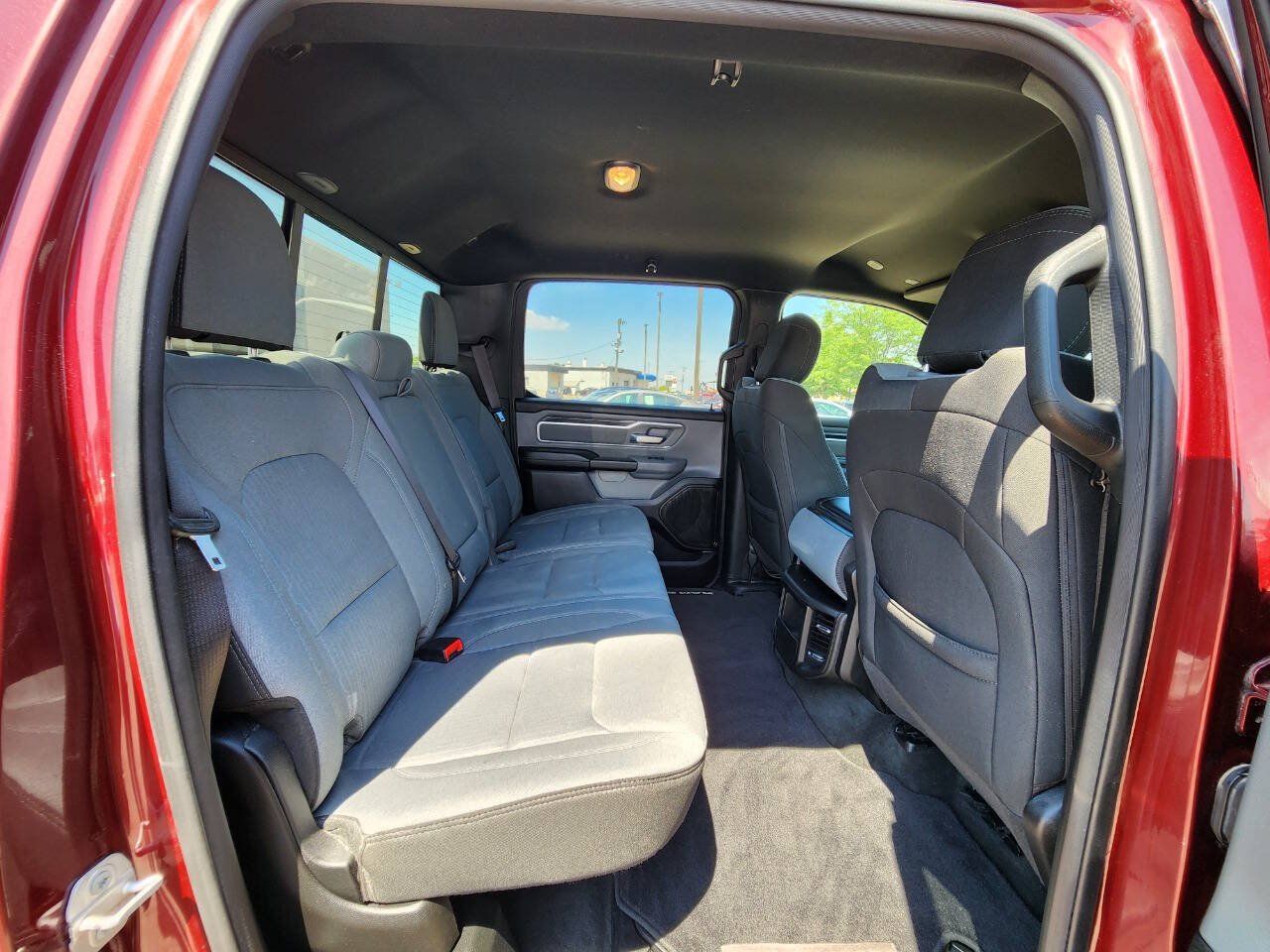 Used 2021 RAM 1500 Big Horn AWD/4WD image 14
