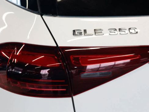 Used 2024 Mercedes-Benz GLE 350 4MATIC w/ Driver Assistance Package image 13