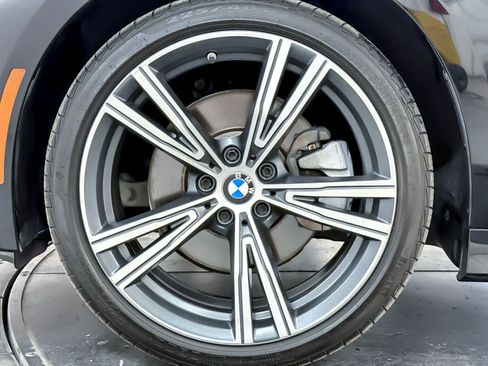 Used 2021 BMW 330i Sedan w/ Premium Package RWD image 26