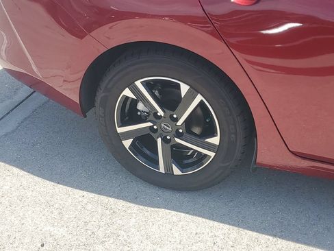Used 2024 Nissan Sentra SV FWD image 12