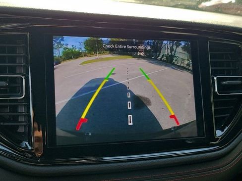 Used 2024 Dodge Durango GT image 27