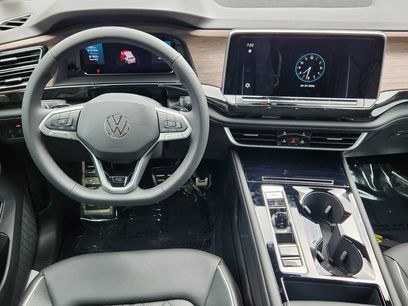 New 2026 Volkswagen Atlas SEL Premium R-Line
