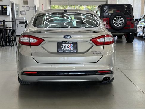 Used 2015 Ford Fusion Titanium FWD image 3