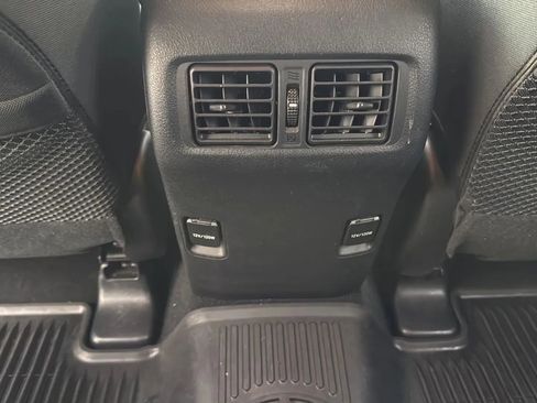 Used 2018 Toyota 4Runner SR5 Premium image 29