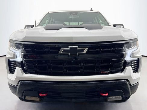 Used 2022 Chevrolet Silverado 1500 LT Trail Boss w/ LT Trail Boss Premium Package image 2