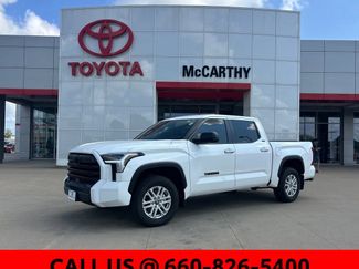 Used 2025 Toyota Tundra SR5 w/ SR5 Premium Package AWD/4WD video 1