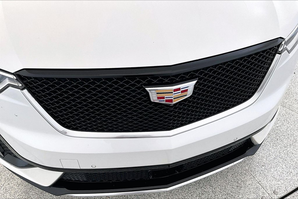 Used 2024 Cadillac XT6 AWD image 36