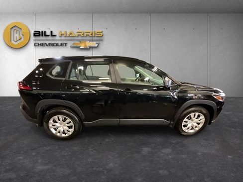 Used 2026 Toyota Corolla Cross L FWD image 10