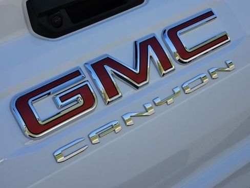 New 2026 GMC Canyon AT4 image 7