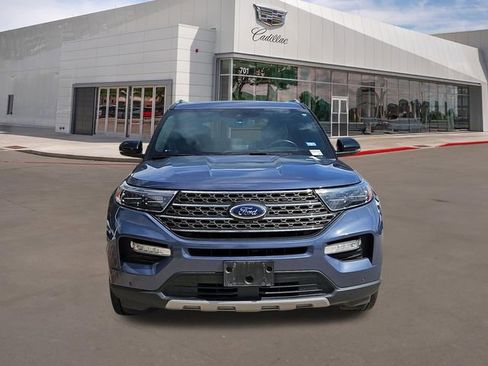 Used 2021 Ford Explorer King Ranch w/ Premium Technology Package image 2