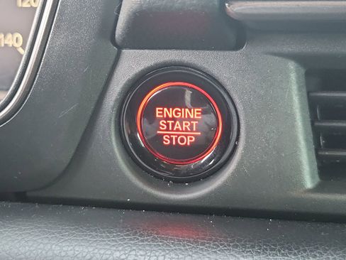 Used 2023 Honda Pilot TrailSport image 29