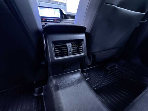 Used 2025 Toyota Camry XSE image 39