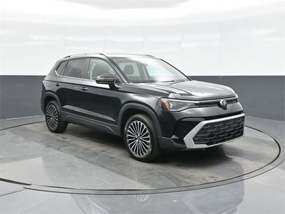Certified 2025 Volkswagen Taos SE