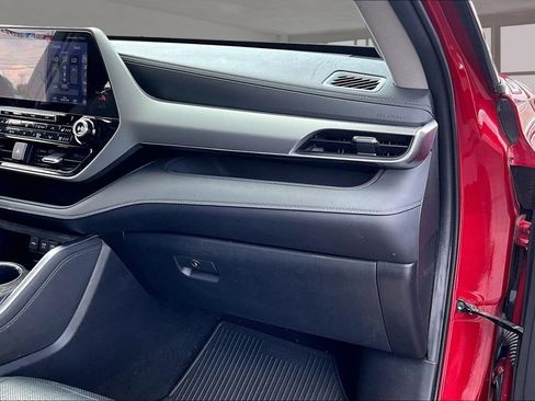 Used 2020 Toyota Highlander Platinum AWD/4WD image 17