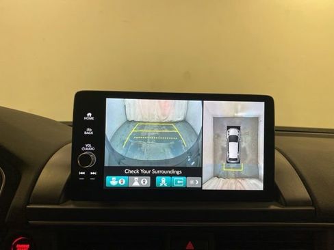 Certified 2024 Honda Pilot Elite image 12