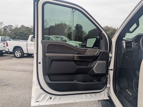 Used 2022 Ford F150 Platinum w/ Equipment Group 701A High image 11