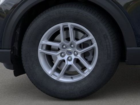 New 2026 Ford Explorer Active RWD image 19