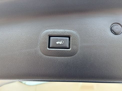 Used 2024 INFINITI QX80 Luxe image 36