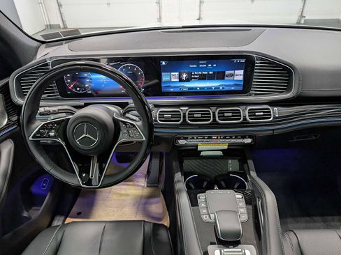 New 2026 Mercedes-Benz GLE 580 4MATIC image 17