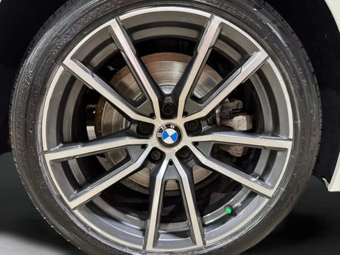 Used 2021 BMW 330i xDrive Sedan w/ Convenience Package AWD/4WD image 34