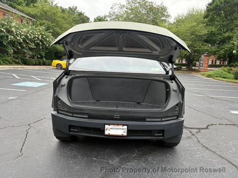 Used 2024 Tesla Cybertruck Cyberbeast AWD/4WD image 8
