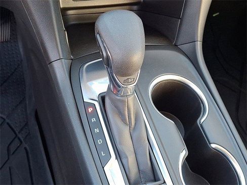 Certified 2022 Chevrolet Equinox LS w/ LS Convenience Package image 11