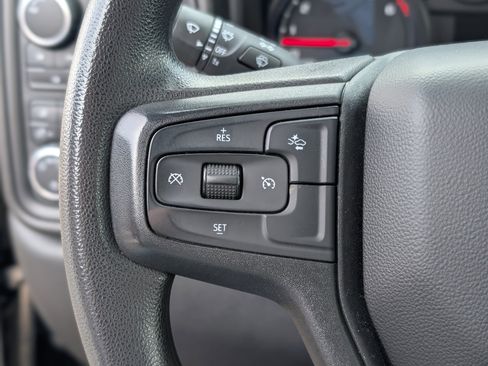 Used 2024 Chevrolet Silverado 2500 Custom w/ Custom Value Package image 17