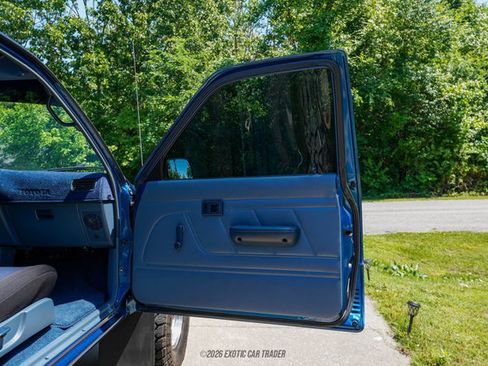 Used 1994 Toyota Pickup DX AWD/4WD image 21