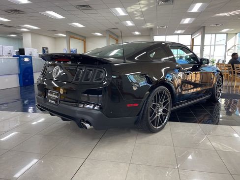 Used 2012 Ford Mustang Shelby GT500 w/ SVT Performance Pkg image 4