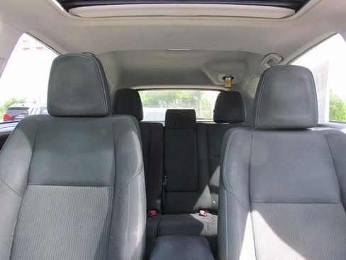 Used 2013 Toyota RAV4 XLE AWD/4WD image 12