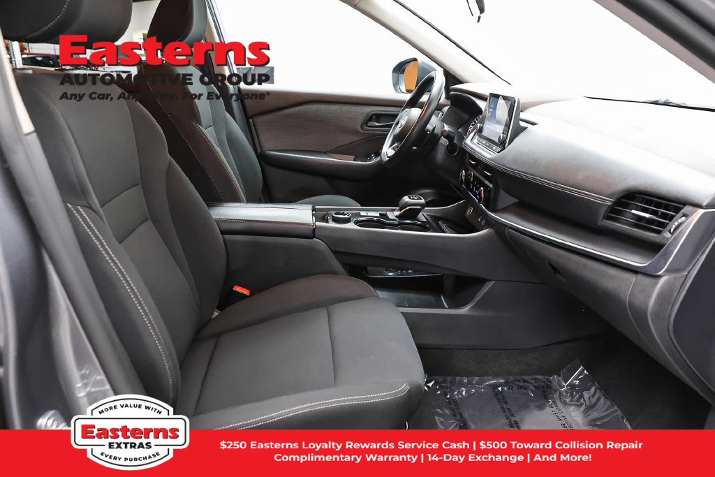Used 2023 Nissan Rogue S AWD/4WD image 26