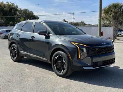 New 2026 Kia Sportage EX w/ EX Panoramic Sunroof Package