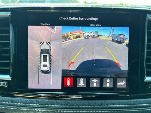 Used 2022 Chrysler Pacifica Limited w/ S Appearance Package FWD image 31