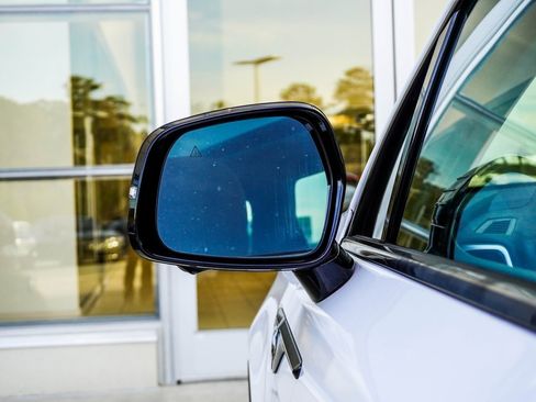 Used 2021 Kia Sorento SX Prestige image 39