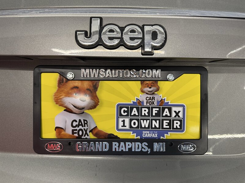 Used 2014 Jeep Compass Sport w/ Power Value Group FWD image 3