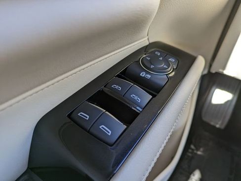 New 2025 Cadillac CT4 Premium Luxury image 24