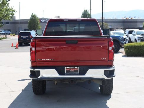 Used 2023 Chevrolet Silverado 2500 LTZ AWD/4WD image 5