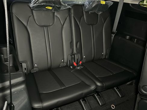 New 2026 Kia Sorento SX AWD/4WD image 18