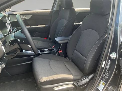 Certified 2024 Kia Forte LXS FWD image 20